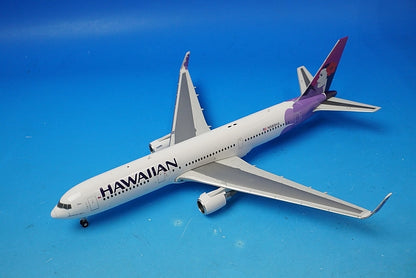 1:200 B767-300 Hawaiian N580HA G2HAL431 Gemini airplane model