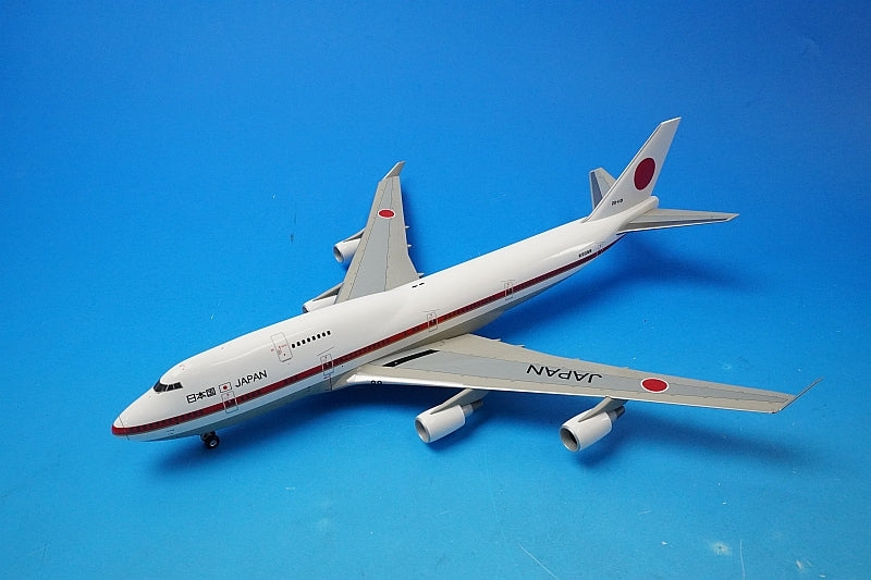 1:200 B747-400 JASDF Japanese Air Force One #20-1101 Gear JG20151 ANA airplane model