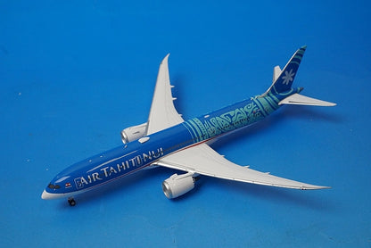 1:400 B787-9 Air Tahiti Nui F-OMUA 04240 Phoenix airplane model