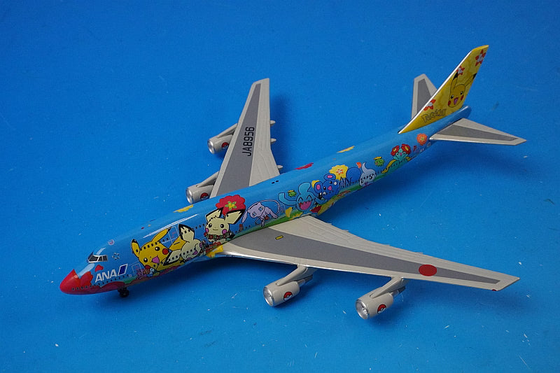 1:400 B747-400 ANA Pokemon Flower Jumbo JA8956 10034 Phoenix airplane model