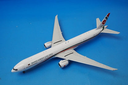 1:400 B777-300ER Bangladesh S2-AFO 10814 Phoenix airplane model