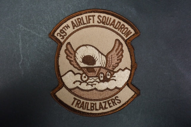 Patch USAF 39th Airlift SQ TRAILBLAZERS without hook and loop