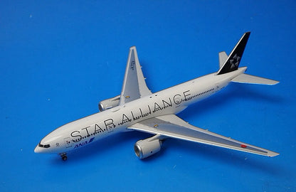1:400 B777-281 ANA Star Alliance JA712A 04384 Phoenix airplane model
