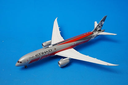 1:400 B787-9 Etihad Formula 1 2018 with antenna A6-BLV EW4789002 JC Wings airplane model