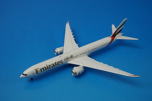 1:400 B777-9 Emirates No registration number given GJUAE1875 Gemini