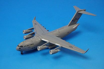 1:400 C-17 Globemaster III USN United States Air Force McGuire Air Force Base GMUSA013 Gemini airplane model