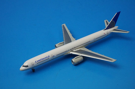 1:400 B757-300 Continental Airlines N57852 55453 Dragon airplane model