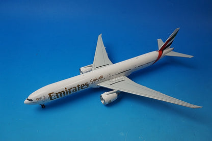 1:200 B777-300ER Emirates A6-ENV 557467 Herpa