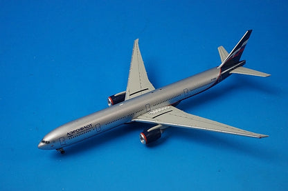 1:400 B777-300ER Aeroflot VP-BGB XX4330 JC Wings airplane model
