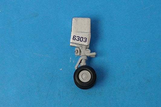1:200 B747-400 Nose Gear (for Parts) Gemini airplane model