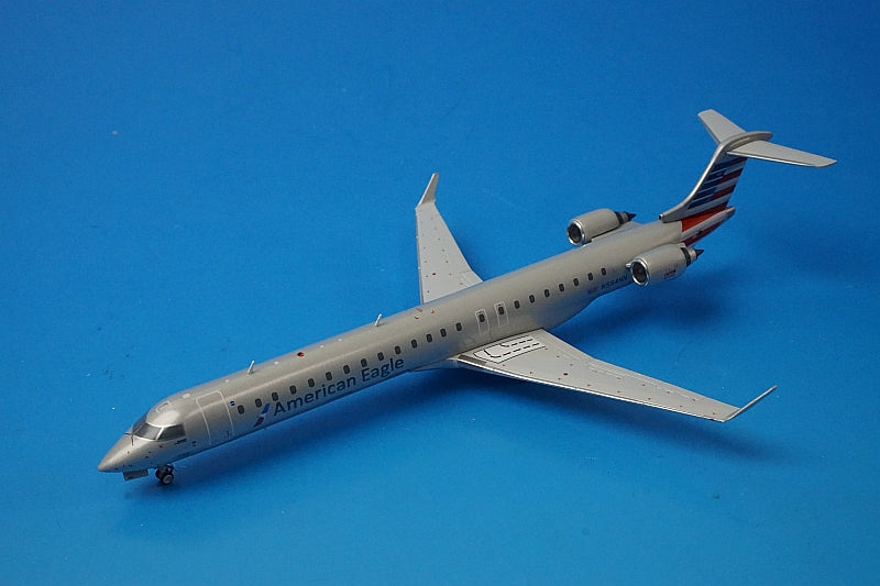 1:200 Bombardier CRJ900 American Eagle N584NN G2AAL621 Gemini airplane model