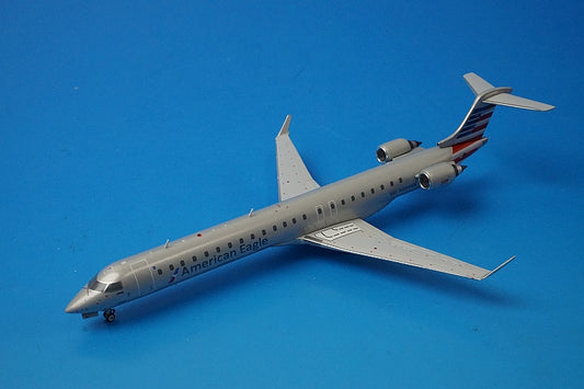 1:200 Bombardier CRJ900 American Eagle N584NN G2AAL621 Gemini airplane model