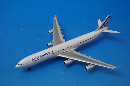 1:500 A340-300 Air France F-GLZK 517539 Herpa airplane model