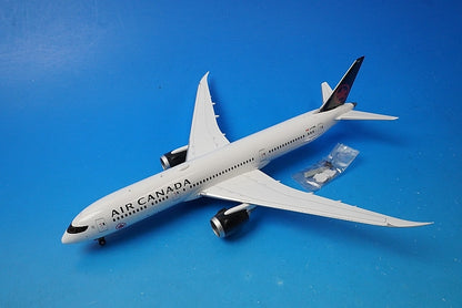 1:200 B787-9 Air Canada C-FVND G2ACA1058 Gemini airplane model