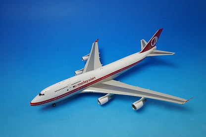 1:200 B747-400 Malaysia Retro Paint 9M-MPP IF744MAS01 INFLIGHT airplane model