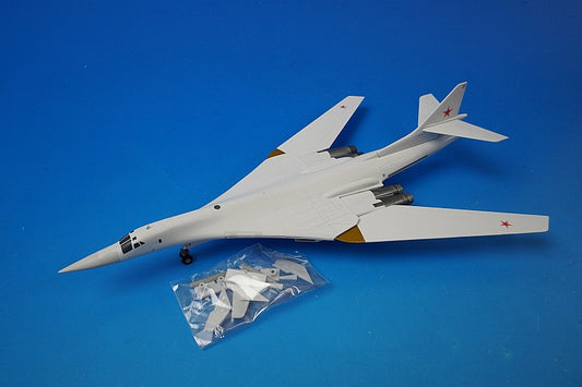 1:200 Tu-160 Blackjack Soviet Air Force 184th SSR Heavy Bombardment Regiment Pulirki Base #33 558785 Herpa