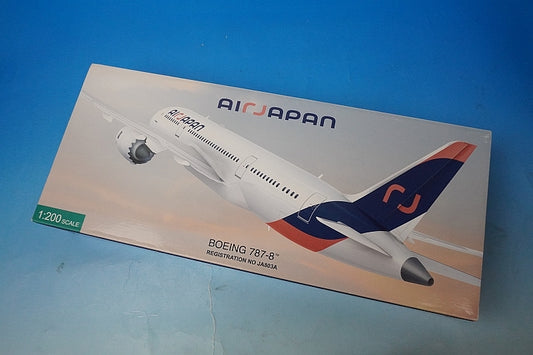 1:200 B787-8 Air Japan New Paint with WiFi Radome and Gear JA803A Snap Fit Model NQ20204 ANA