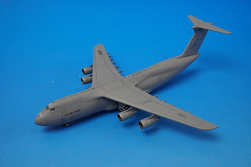 1:400 C-5M USN United States Air Force Dover Air Force Base #69-0024 GMUSA122 Gemini airplane model