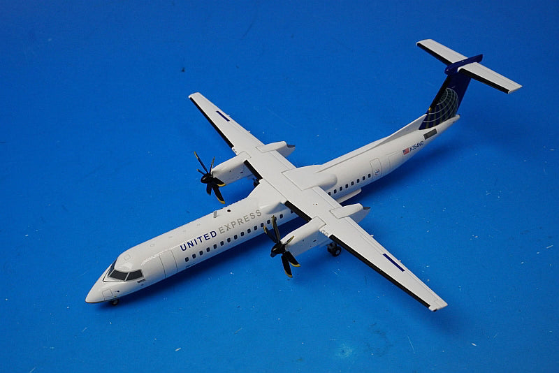 1:200 Bombardier DASH8-Q400 United Express N354NG G2UAL251 Gemini airplane model
