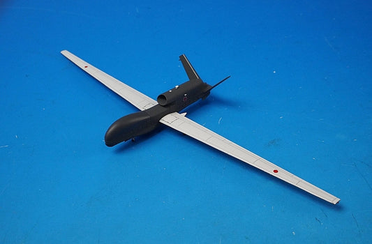 1:200 RQ-4 Global Hawk JASDF Air Self-Defense Force AV200006 Avionics airplane model