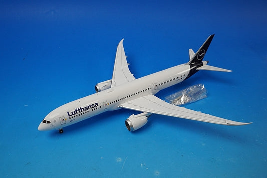 1:200 B787-9 Lufthansa D-ABPA G2DLH1050 Gemini airplane model