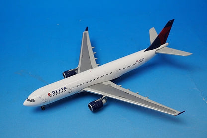 1:400 A330-200 Delta N857NW GJDAL1154 Gemini