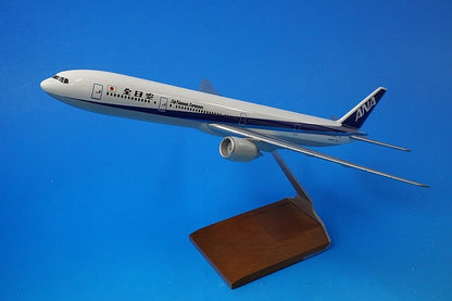 1:200 B777-300 ANA *No registration number assigned Pacmin airplane model
