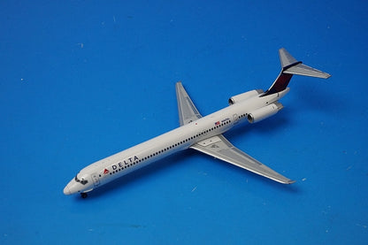 1:400 MD-88 Delta N947DL GJDAL344 Gemini airplane model