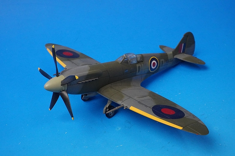 1:48 Spitfire MK.XIVc British Ace Royal Air Force HA7102 HOBBY MASTER airplane model