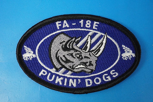Patch USN FA-18E PUKIN' DOGS without hook and loop