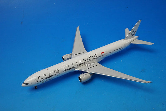 1:400 B777-300ER Singapore Star Alliance 9V-SWJ 04169 Phoenix airplane model