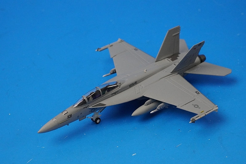 1:200 F/A-18F US Navy VFA-41 Black Aces NH101 6177 Hogan airplane model