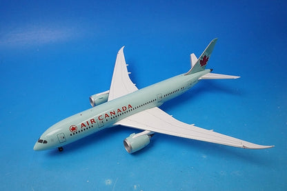 1:200 B787-8 Air Canada New Livery C-GHPQ IF7870614 INFLIGHT airplane model