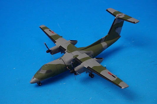 1:200 Dash 8-100 Royal Canadian Air Force XX2583 JC Wings airplane model