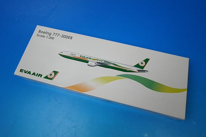 1:200 B777-300ER EVA Air B-16701 3213 Hogan airplane model