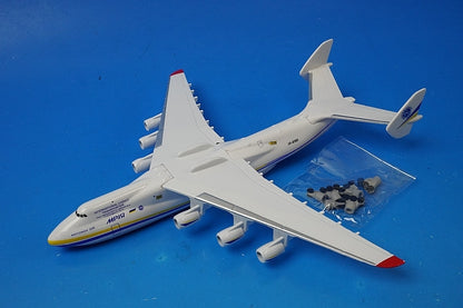 1:400 Antonov An-225 Mriya Antonov Design Bureau (Soviet Union) UR-82080 Other airplane model