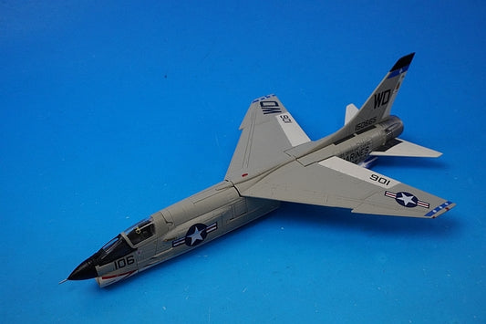 1:72 F-8E Crusader U.S. Marine Corps 212th Marine Fighter Squadron Lancers WD106 1965 001624 CENTURY WINGS