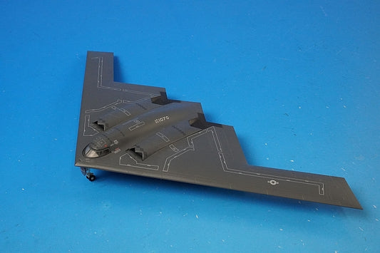 1:200 B-2A U.S. Air Force 412th Test Wing Spirit of Ohio Fire & Ice 553919 Herpa airplane model