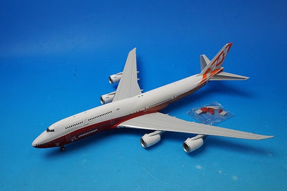 1:200 B747-8i Boeing House Color N6067E XX2001 JC Wings airplane model
