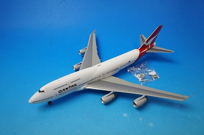 1:200 B747-400 Qantas VH-OJA G2QFA567 Gemini airplane model