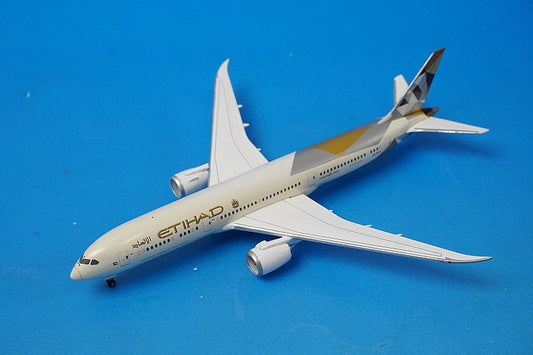 1:500 B787-9 Etihad A6-BLA 527781 Herpa airplane model