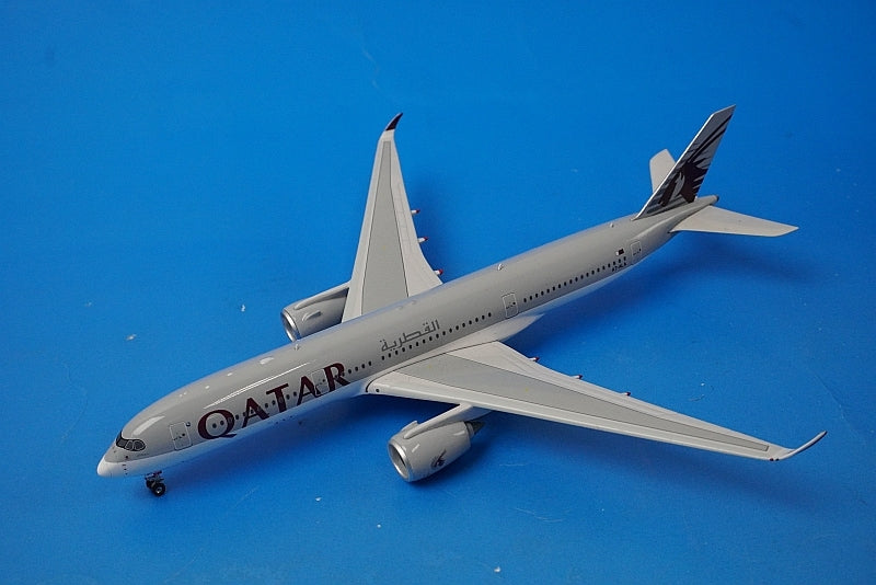 1:400 Airbus A350-900 Qatar A7-ALA 11009 Phoenix airplane model