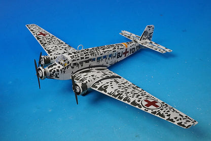 1:72 Junkers Ju-52/3M GAF Ambulance Aircraft Stalingrad Winter 1942 BJ YD AA36911 Corgi airplane model