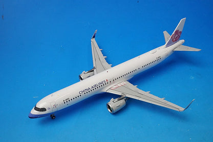 1:200 A321neo China Airlines B-18101 XX20197 JC Wings airplane model