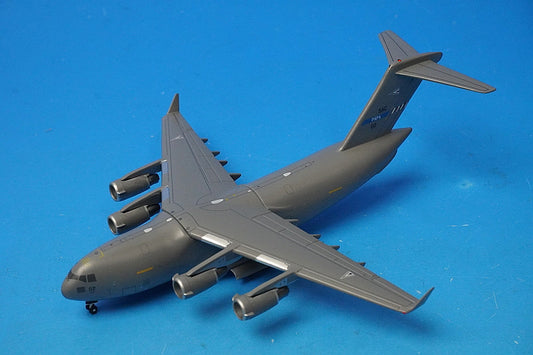 1:400 C-17 Globemaster NATO Strategic Transport Wing PAPA Air Base SAC-02 GMNAT059 Gemini airplane model