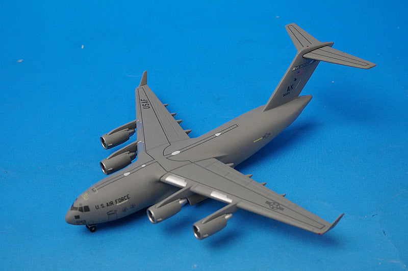 1:500 C-17A Globemaster III US Air Force 3rd Wing 517478 Herpa airplane model