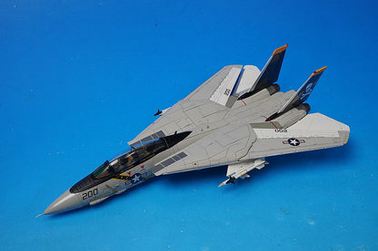 1:72 F-14A US Navy Fighter Squadron 84 Jolly Rogers, based on the aircraft carrier USS Nimitz AJ200 #160393 HA5203 Hobby Master airplane model