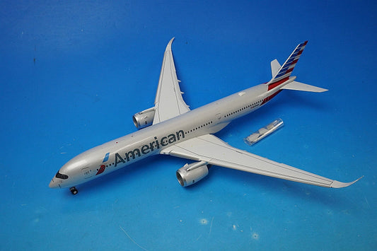1:200 A350-900 AA American Flap Down N350AA IF3501014D Inflight