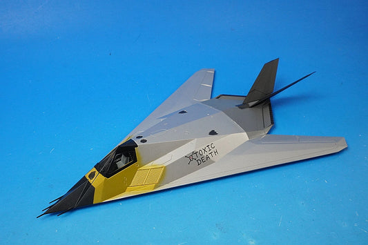 1:72 F-117A Nighthawks Prototype Toxic Death US Air Force Coating Stripped #79-10781 HA5810 Hobby Master airplane model