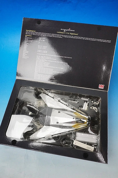 1:72 F-117A Nighthawks Prototype Toxic Death US Air Force Coating Stripped #79-10781 HA5810 Hobby Master airplane model